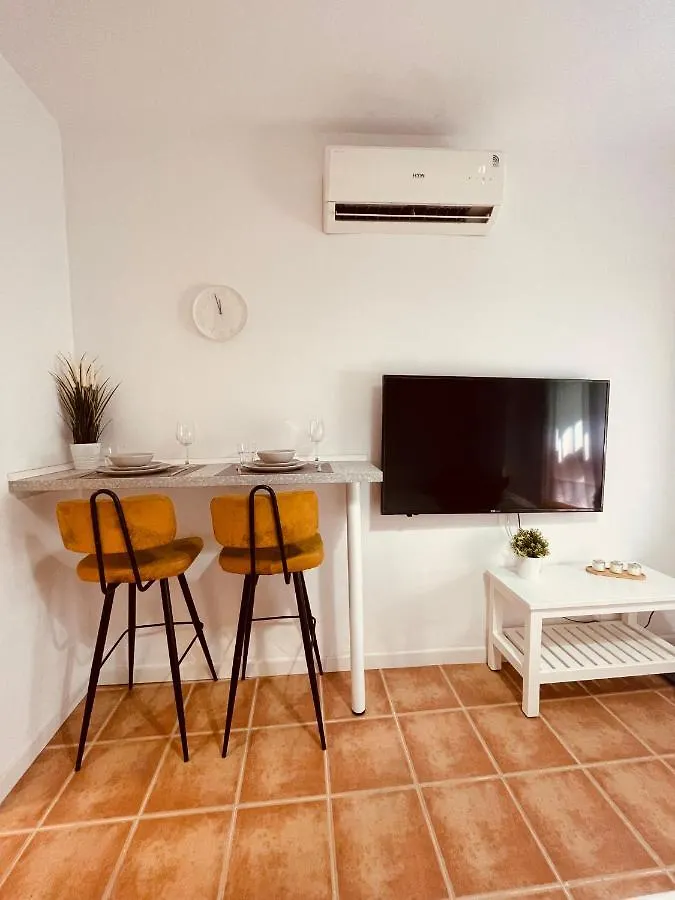 Altamalaga Apartments 0*,