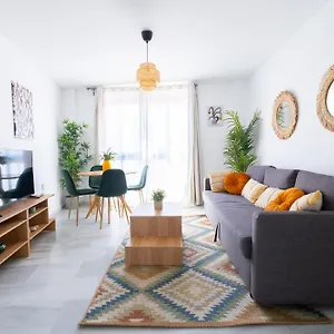 https://olletas-parking.hotelsinnerja.org